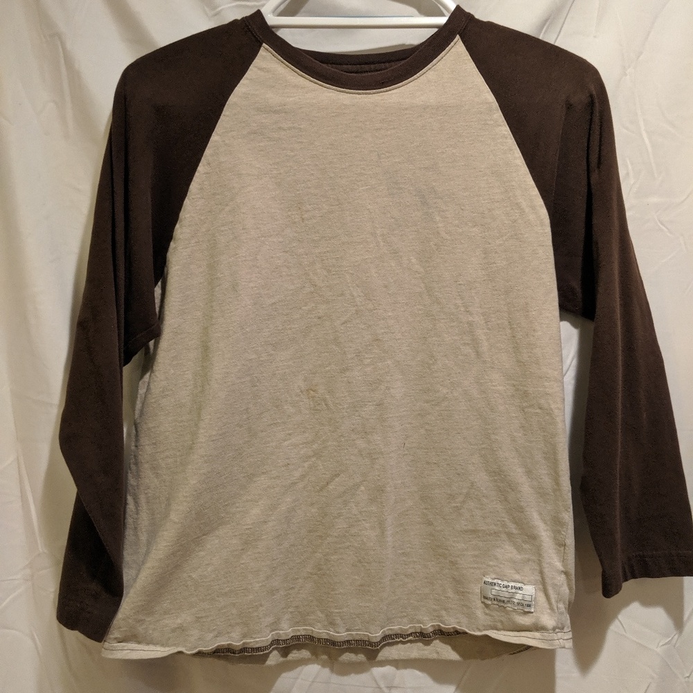 GAP t shirt